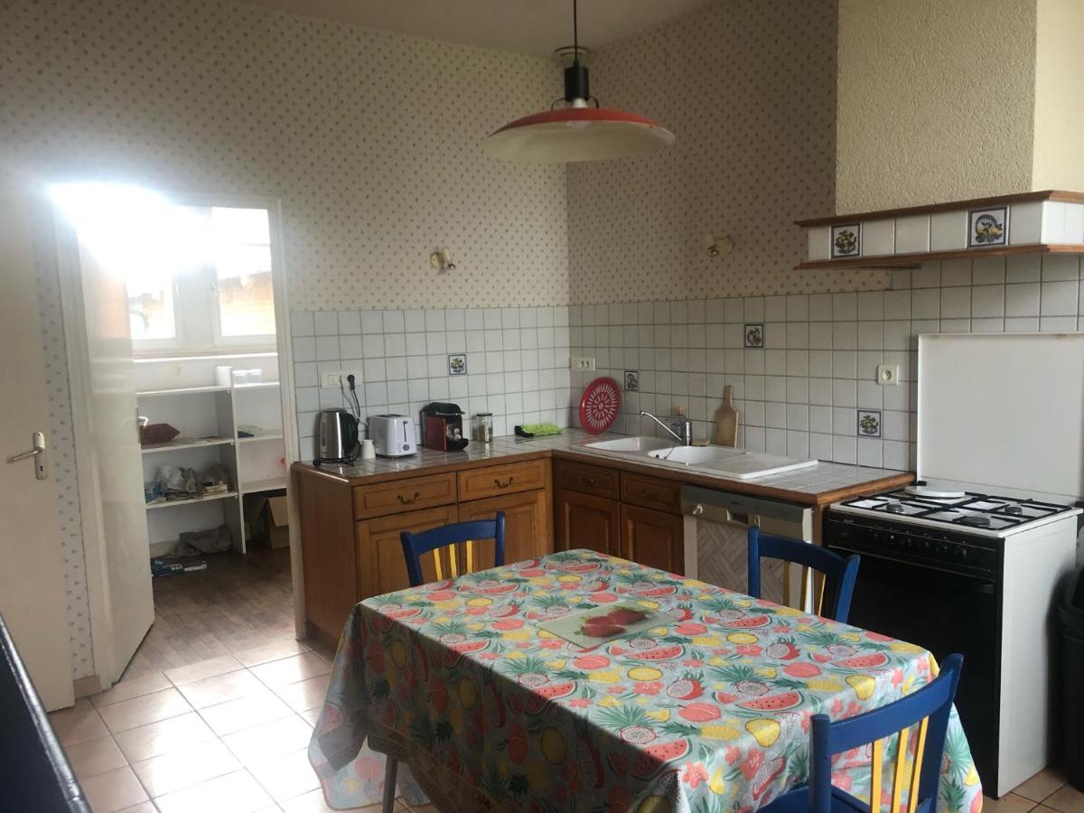 Gite -Belle Maison Dans Une Ancienne Ecole-Tarif Reduit Hors We ! Chanzeaux Eksteriør billede